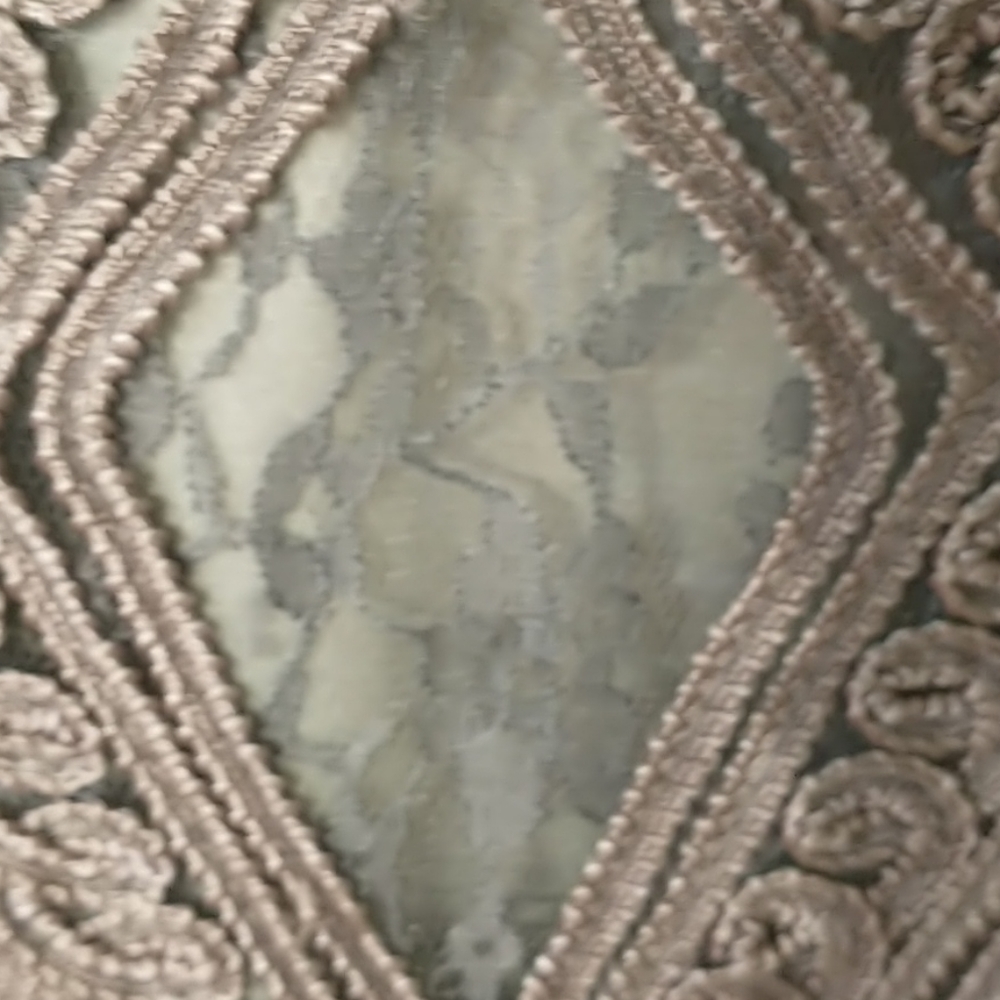 Precious Formals gown - Picture 3 of 6